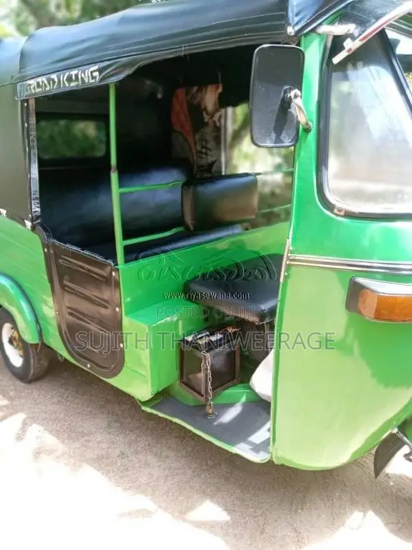 Bajaj RE 1998 Three Wheel (Used)