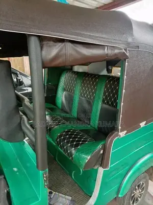 Bajaj 2 Stroke 1998 Three Wheel (Used)