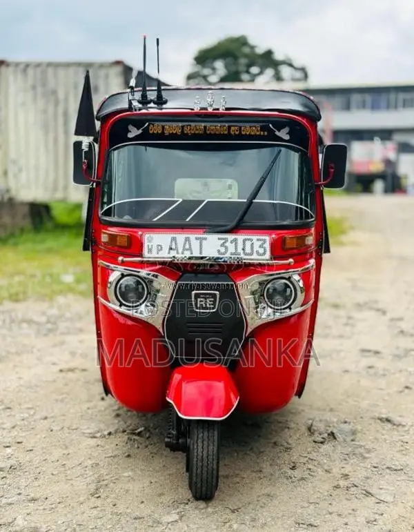 Bajaj RE 2014 Three Wheel (Used)