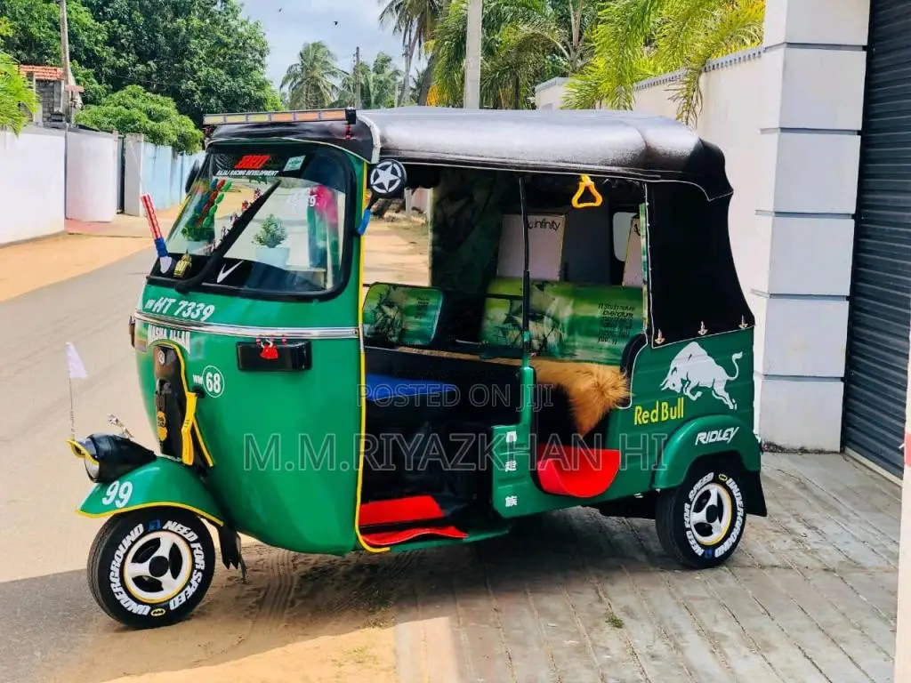 Bajaj RE 2003 Three Wheel (Used)