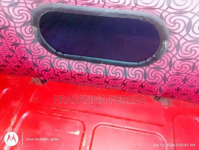 Bajaj RE 2011 Three Wheel (Used)