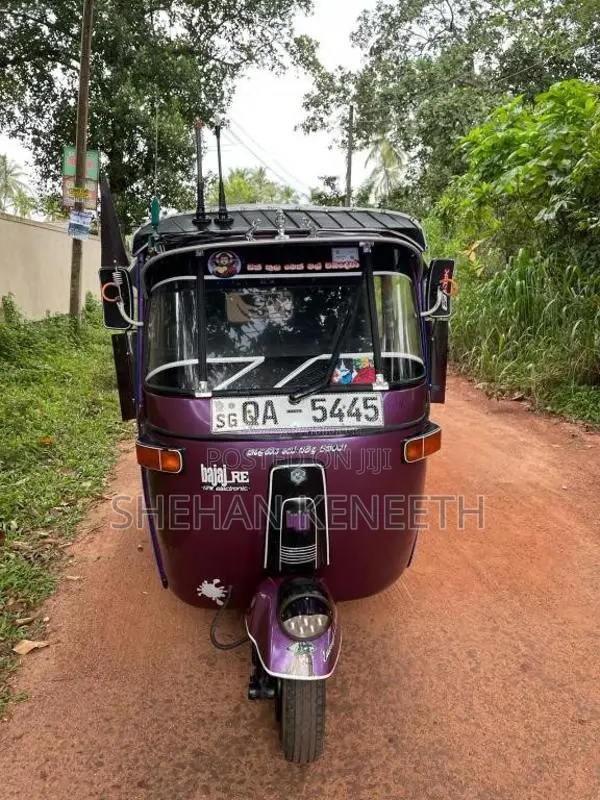 Bajaj RE 2005 Three Wheel (Used)