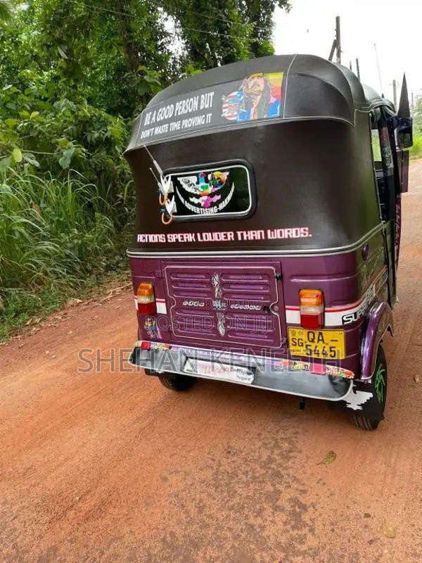 Bajaj RE 2005 Three Wheel (Used)