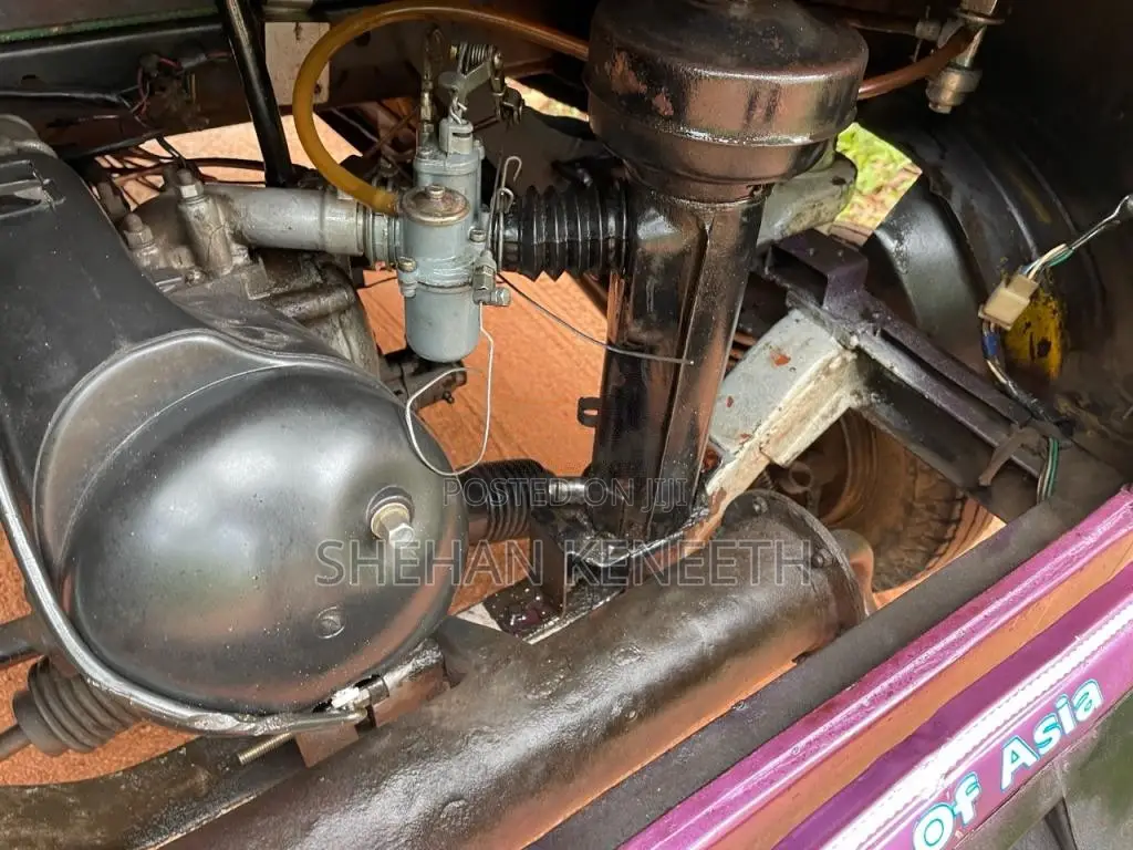 Bajaj RE 2005 Three Wheel (Used)