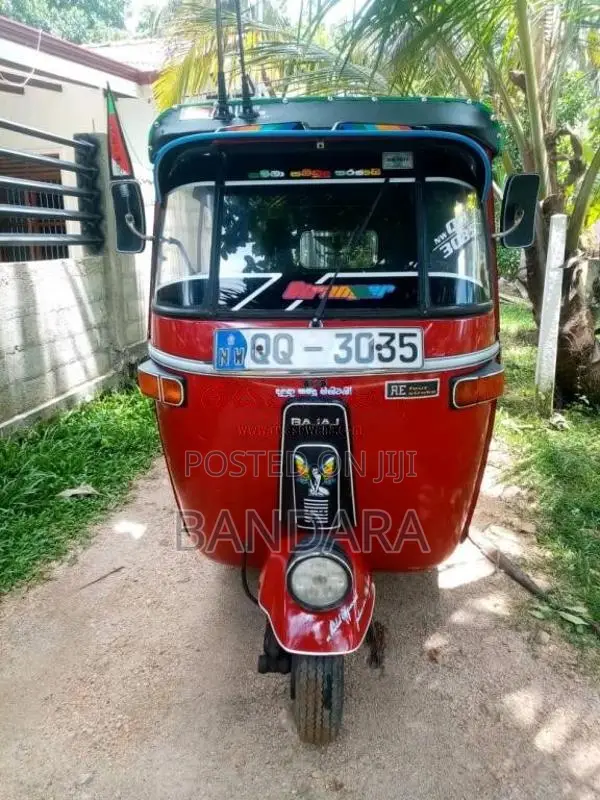 Bajaj 4 Stroke 2009 Three Wheel (Used)