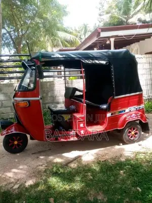 Bajaj 4 Stroke 2009 Three Wheel (Used)