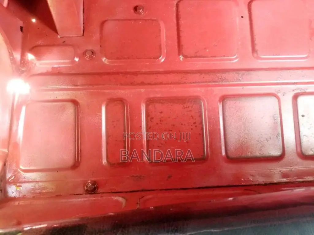Bajaj 4 Stroke 2009 Three Wheel (Used)