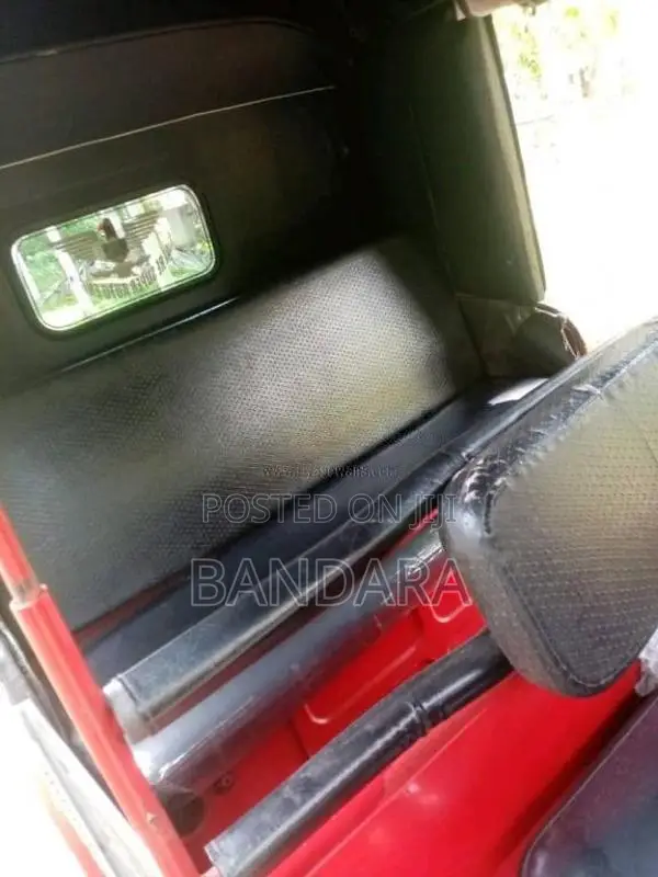Bajaj 4 Stroke 2009 Three Wheel (Used)