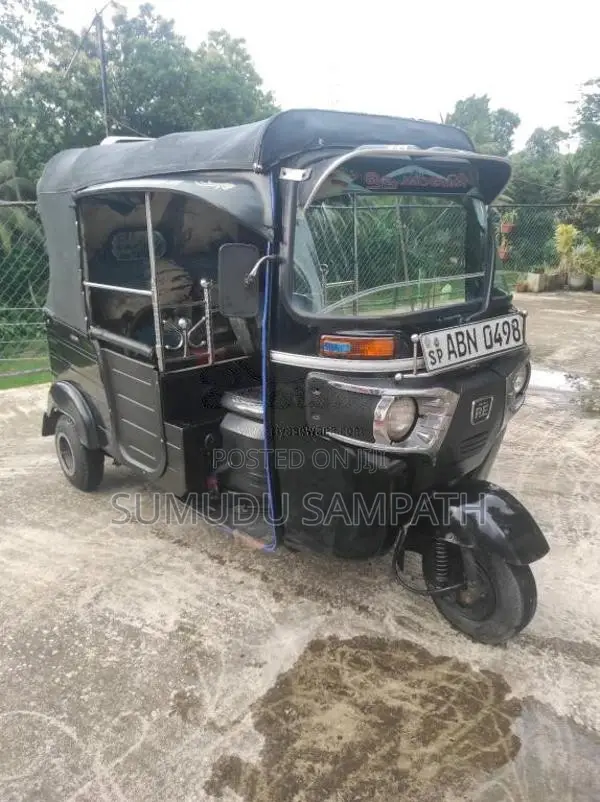 Bajaj RE 2016 Three Wheel (Used)