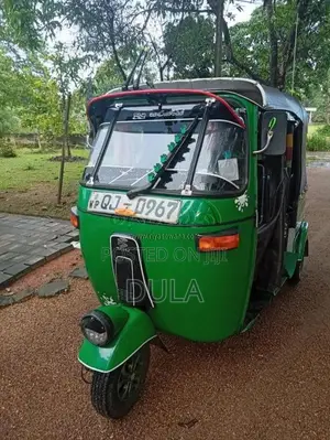 Bajaj RE 2010 Three Wheel (Used)