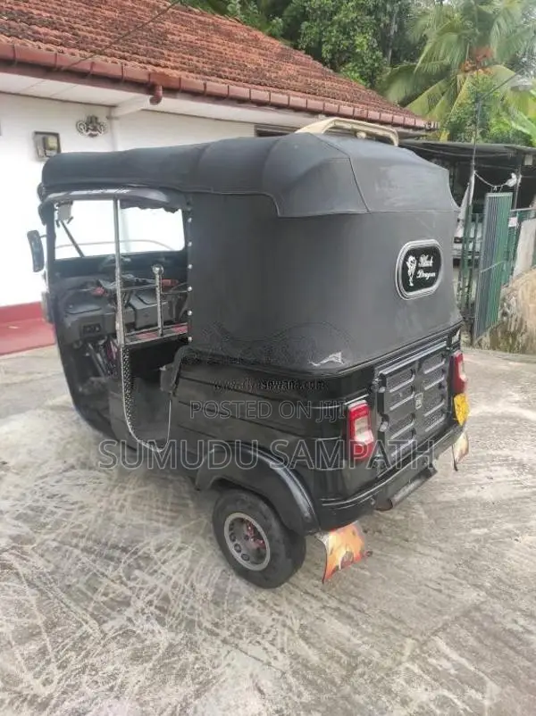 Bajaj RE 2016 Three Wheel (Used)