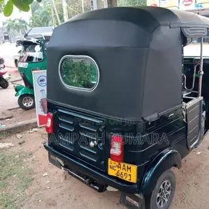 Bajaj RE 2013 Three Wheel (Used)