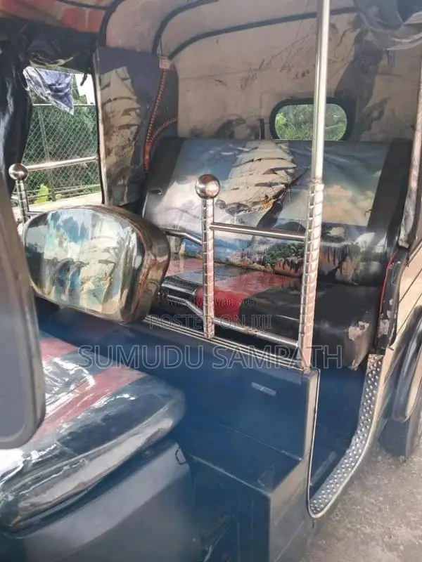 Bajaj RE 2016 Three Wheel (Used)