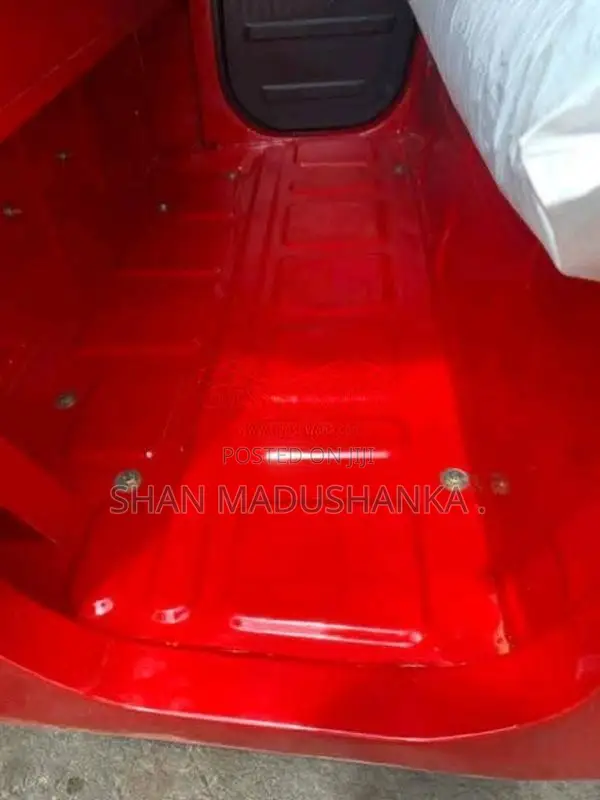 Bajaj 2 stroke 2007 Three Wheel (Used)