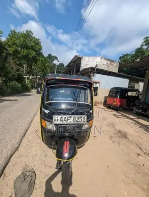 TVS King 2013 Three Wheel (Used)