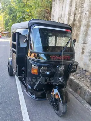 Bajaj RE 2011 Three Wheel (Used)