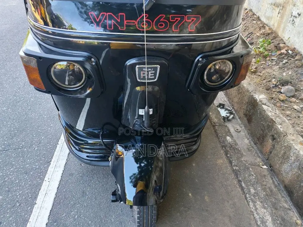 Bajaj RE 2011 Three Wheel (Used)
