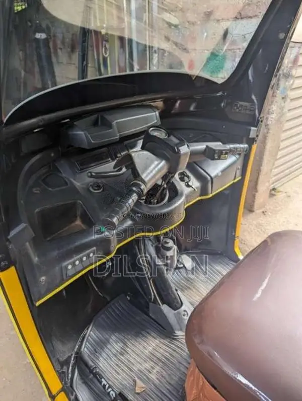 TVS King 2013 Three Wheel (Used)