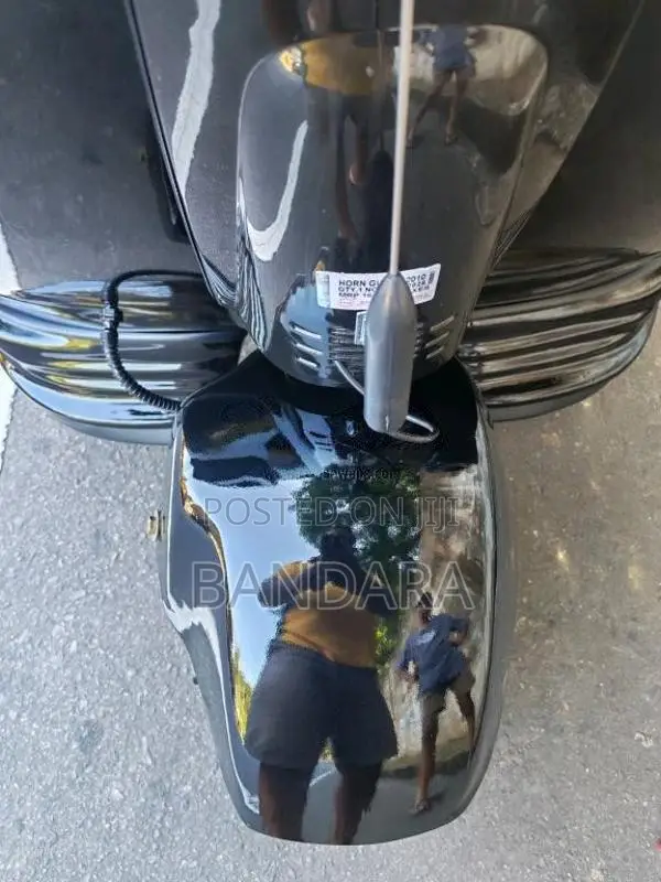 Bajaj RE 2011 Three Wheel (Used)