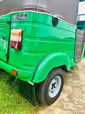 Bajaj 2 Stroke 2005 Three Wheel (Used)