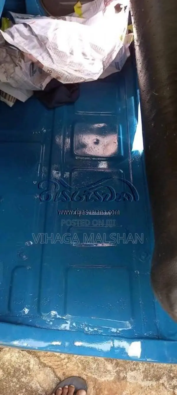 Bajaj RE 2006 Three Wheel (Used)