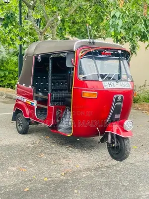 Bajaj 2 Stroke 2004 Three Wheel (Used)