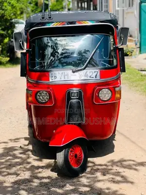 Bajaj RE 205 2010 Three Wheel (Used)