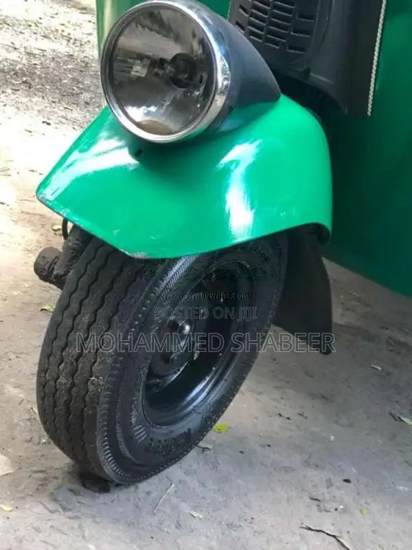 Bajaj 2 Stroke 2001 Three Wheel (Used)