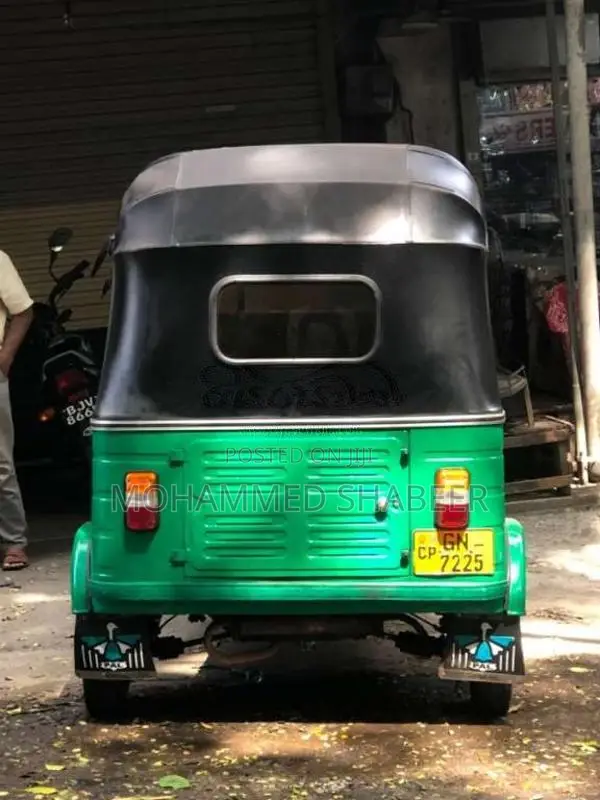 Bajaj 2 Stroke 2001 Three Wheel (Used)