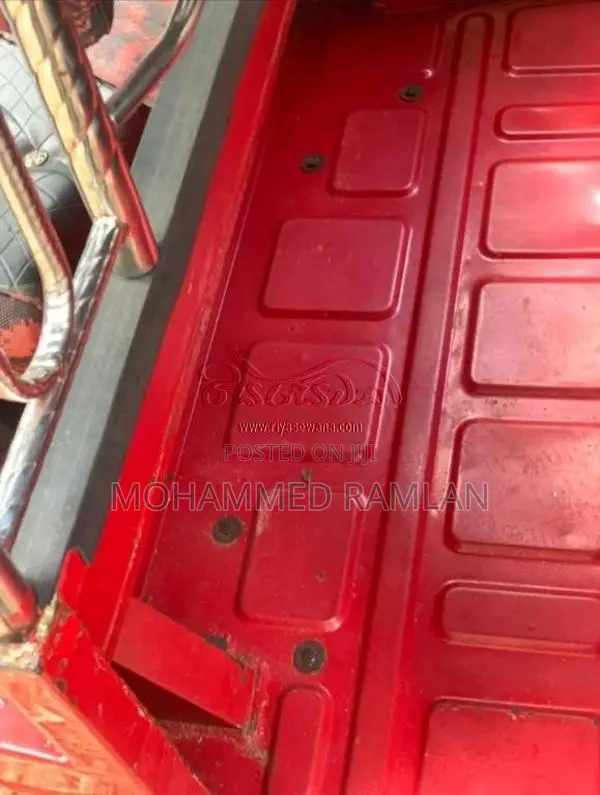 Bajaj RE 2 Stroke 2006 Three Wheel (Used)