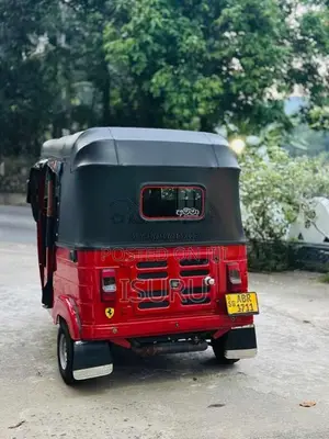 Bajaj RE 205 2019 Three Wheel (Used)