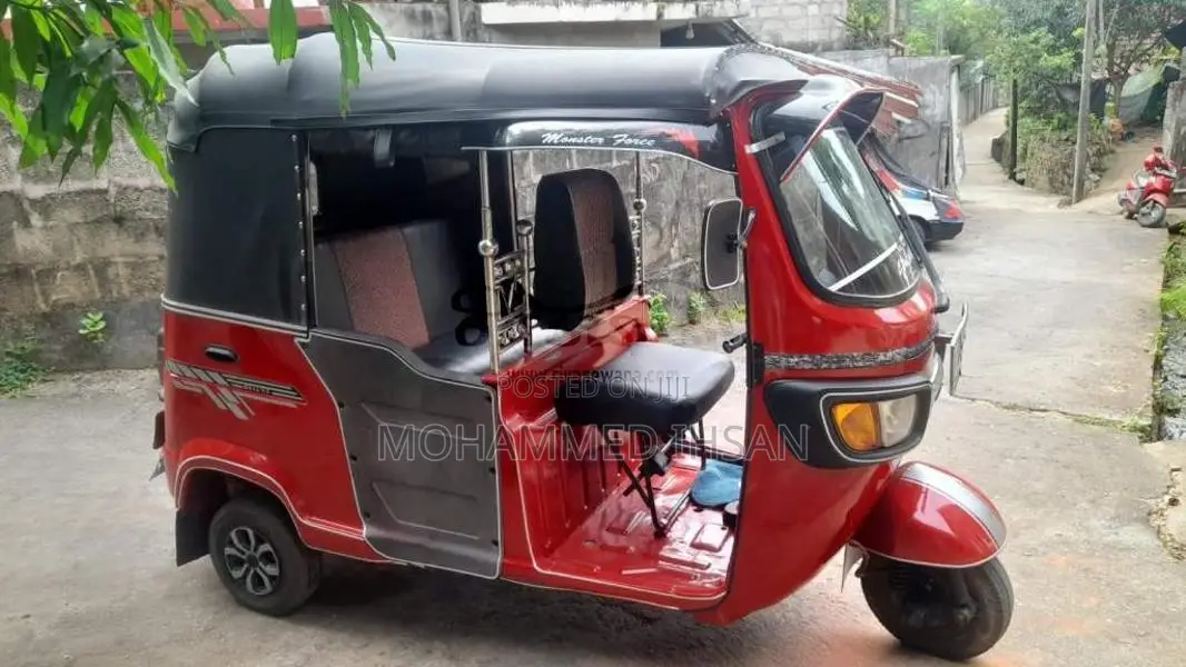 TVS King 2015 Three Wheel (Used)