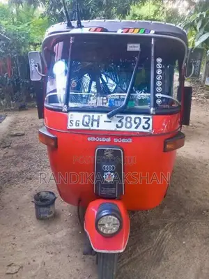 Bajaj 2 Stroke 2006 Three Wheel (Used)