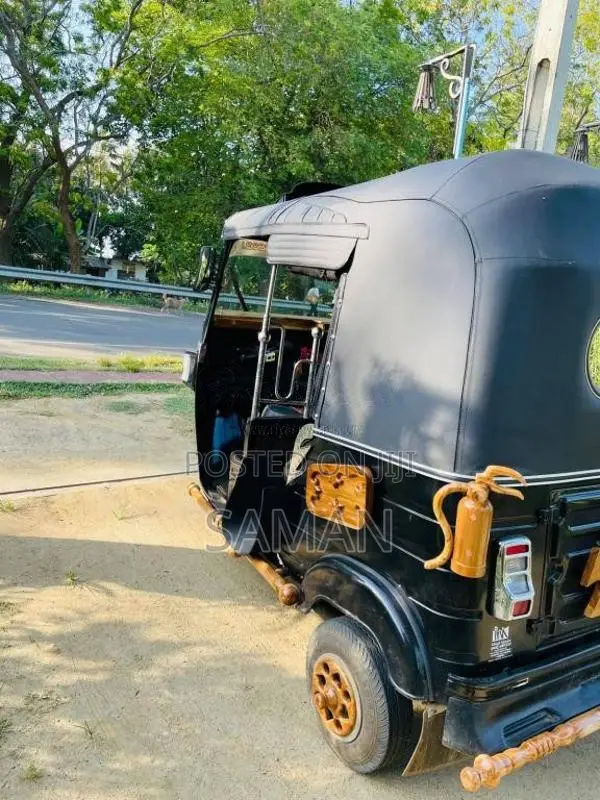 Bajaj RE 2014 Three Wheel (Used)
