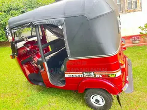 Bajaj RE 2 Stroke 2004 Three Wheel (Used)