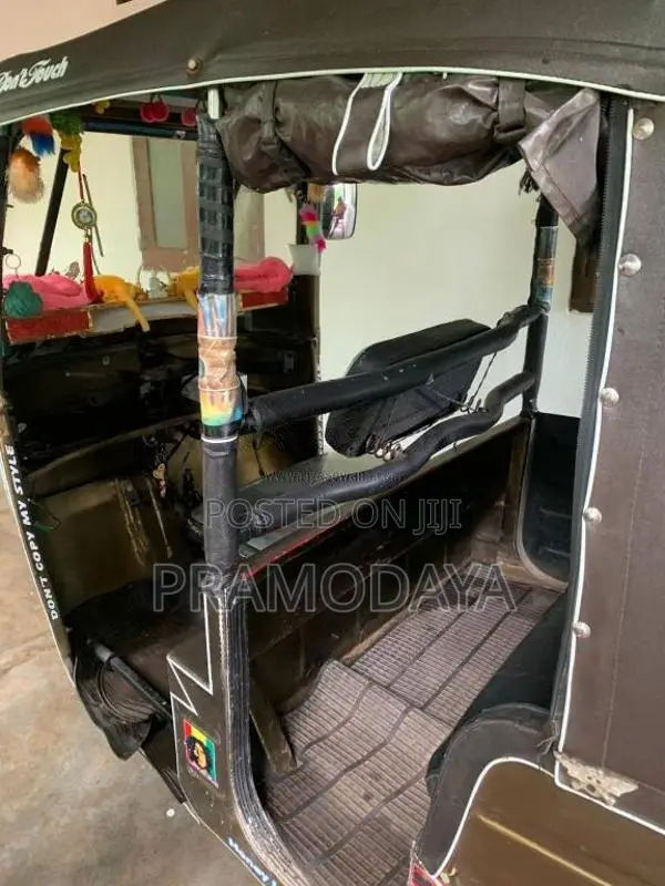 Bajaj 2 Stroke 1989 Three Wheel (Used)