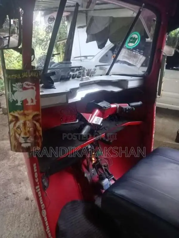 Bajaj 2 Stroke 2006 Three Wheel (Used)