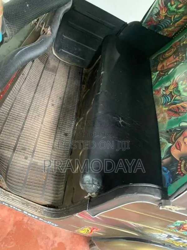 Bajaj 2 Stroke 1989 Three Wheel (Used)