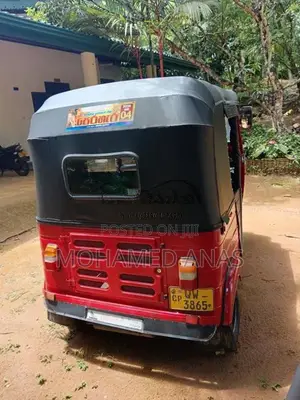 Bajaj 4 Stroke 2010 Three Wheel (Used)