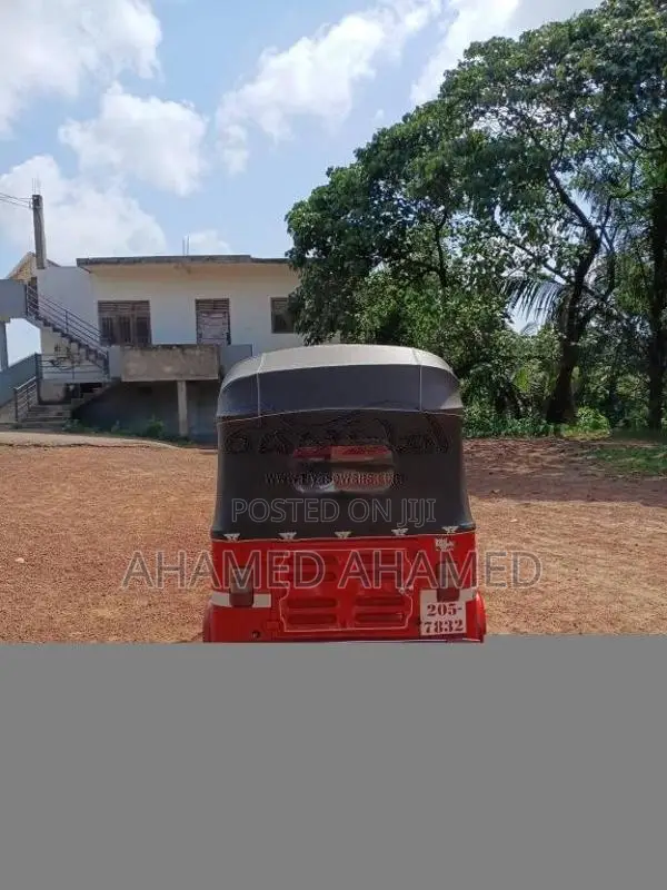 Bajaj 2 Stroke 1998 Three Wheel (Used)
