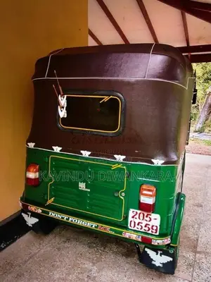 Bajaj RE 1998 Three Wheel (Used)