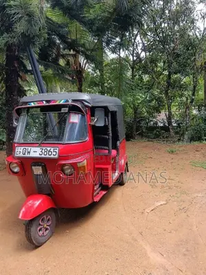 Bajaj 4 Stroke 2010 Three Wheel (Used)