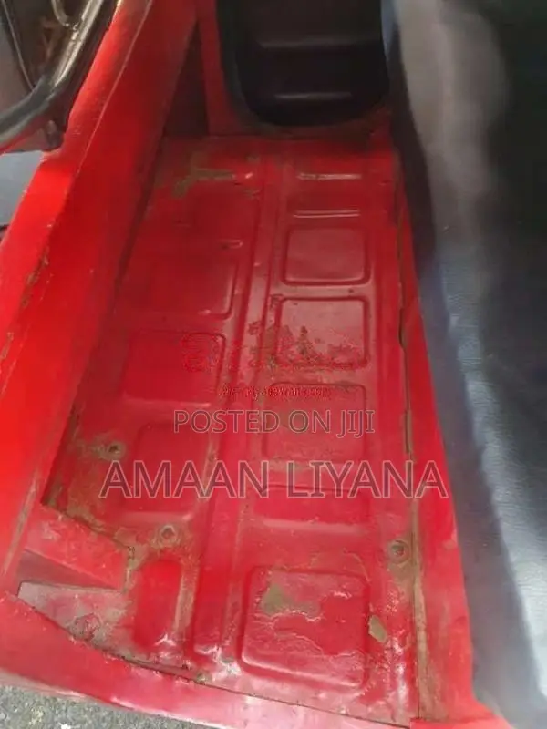 Bajaj RE 2 Stroke 1995 Three Wheel (Used)