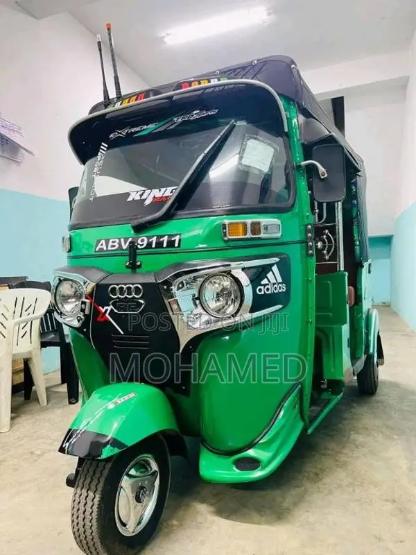 Bajaj RE 2025 Three Wheel (Used)