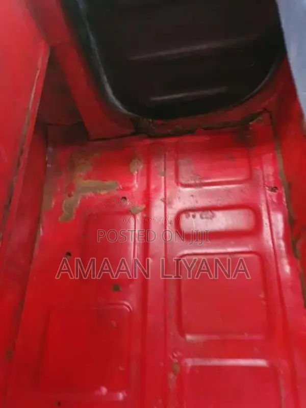 Bajaj RE 2 Stroke 1995 Three Wheel (Used)