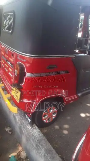 TVS King 2015 Three Wheel (Used)