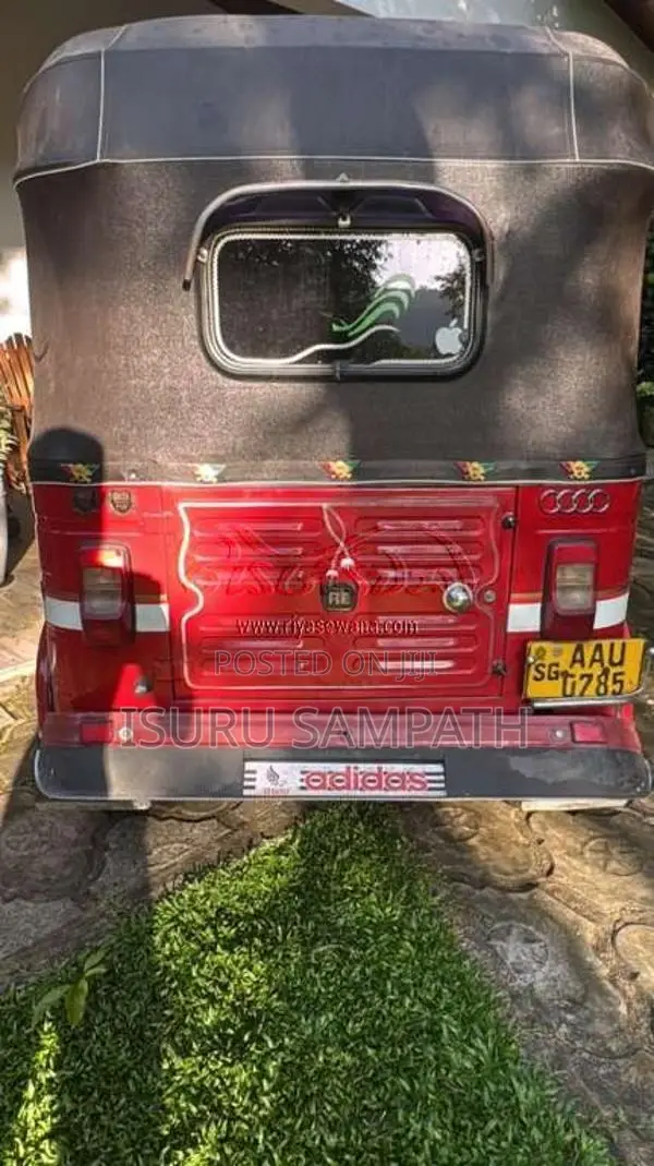 Bajaj RE 4 Stroke 2014 Three Wheel (Used)