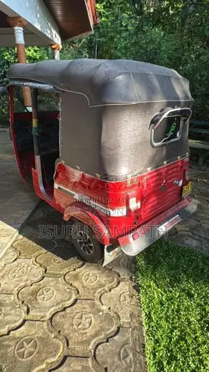 Bajaj RE 4 Stroke 2014 Three Wheel (Used)
