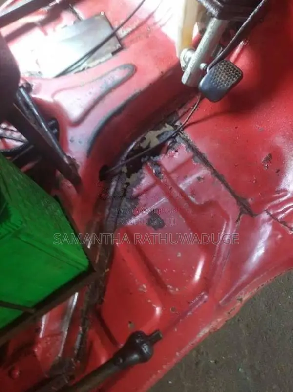 Bajaj 4 Stroke 2010 Three Wheel (Used)