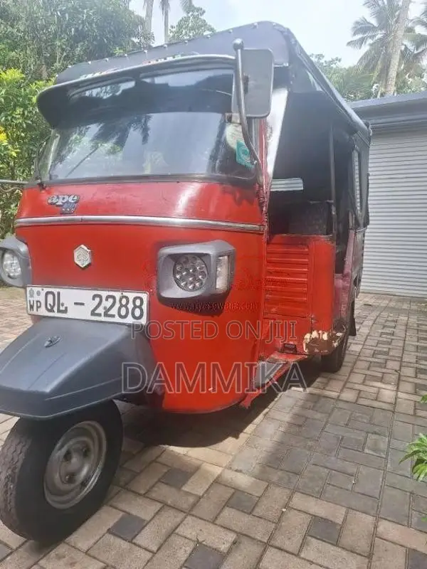 Piaggio Ape 2007 Three Wheel (Used)